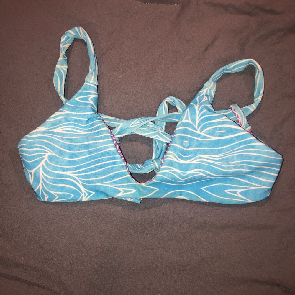 Moana Bikini Reversible Triangle Top